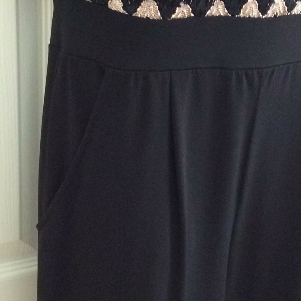 Jumpsuit - Picture 3 of 6